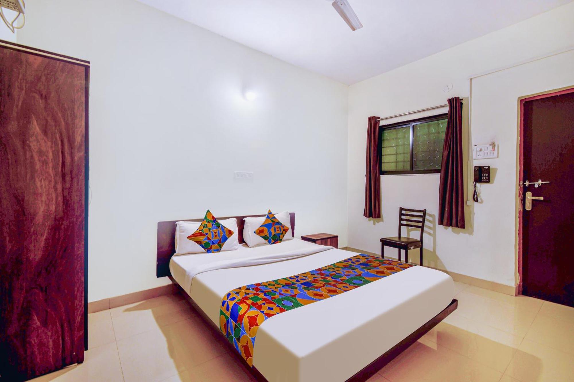 Fabexpress Srh - Nr Butterfly Park - Hinjawadi Hotel Ngoại thất bức ảnh