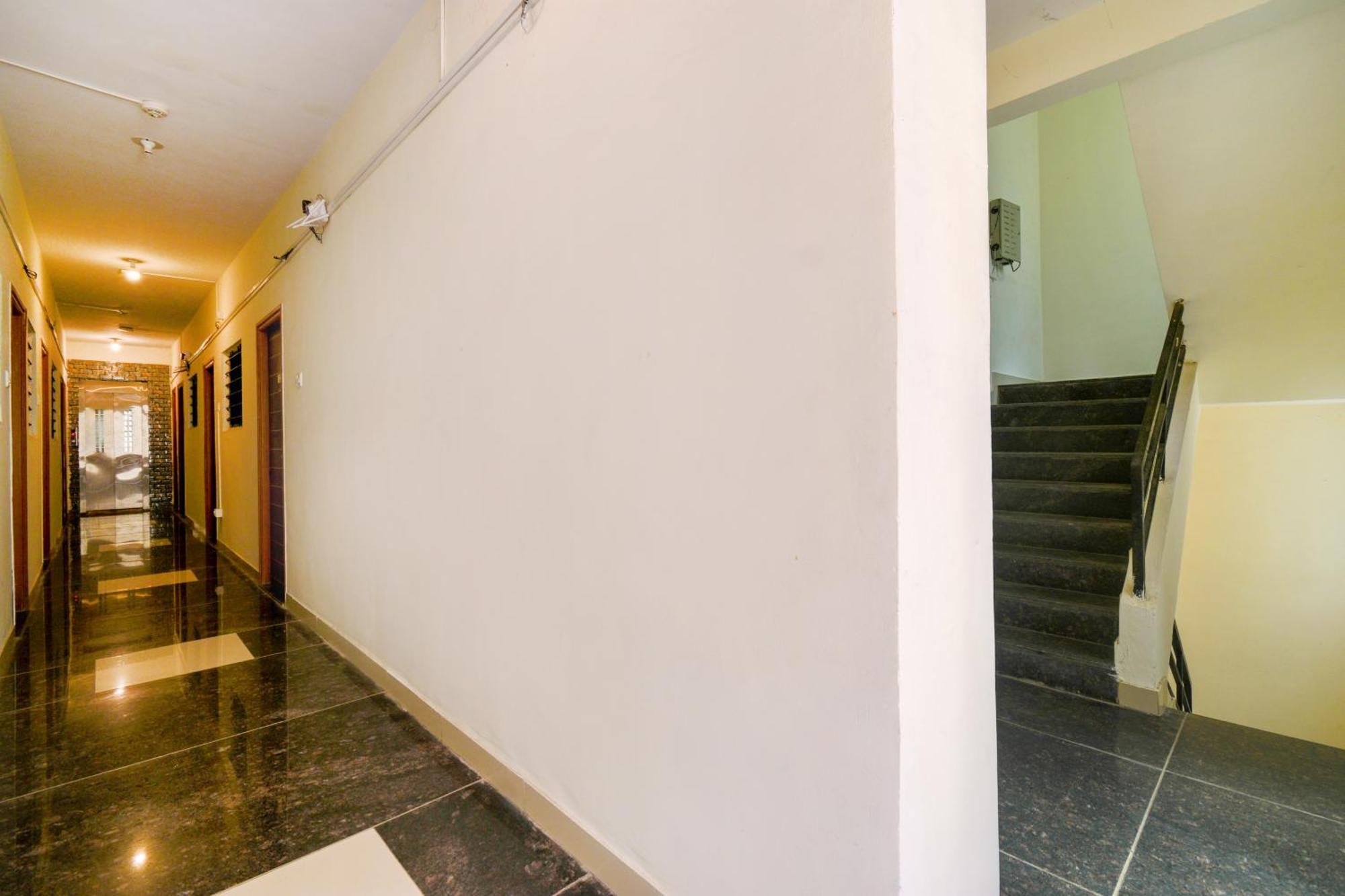 Fabexpress Srh - Nr Butterfly Park - Hinjawadi Hotel Ngoại thất bức ảnh